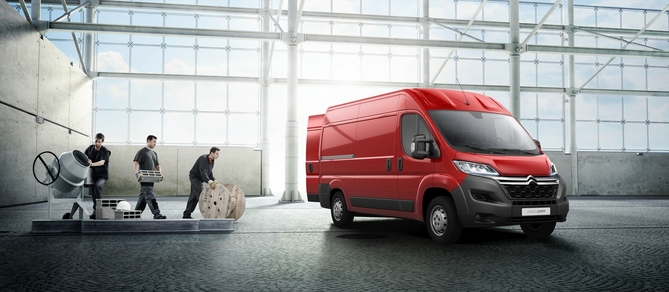 Citroën Jumper Furgão 30 L2H2 HDi Confort Citroën Jumper Furgão 30 L2H2 HDi Confort