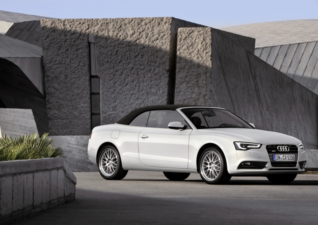 Audi A5 Cabriolet 3.0 TDI quattro S tronic Audi A5 Cabriolet 3.0 TDI quattro S tronic