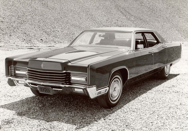Lincoln Continental Lincoln Continental