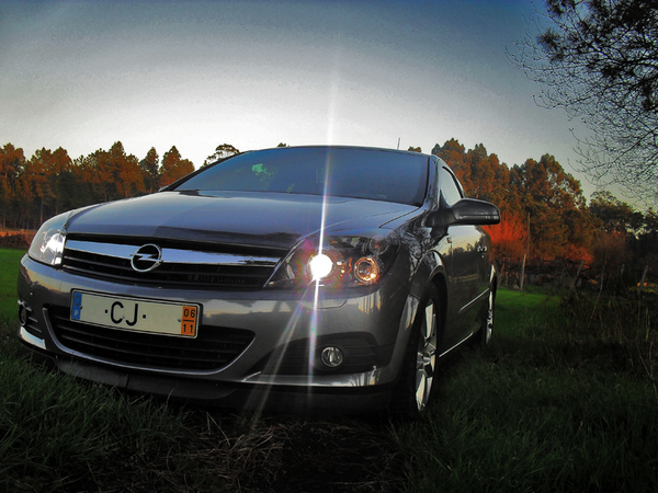Opel Astra GTC 1.3 CDTI