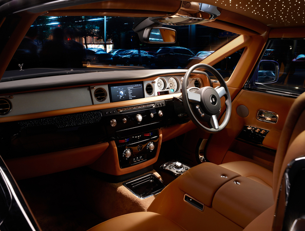 Rolls-Royce Brings Phantom Series II to Geneva Rolls-Royce Brings Phantom Series II to Geneva