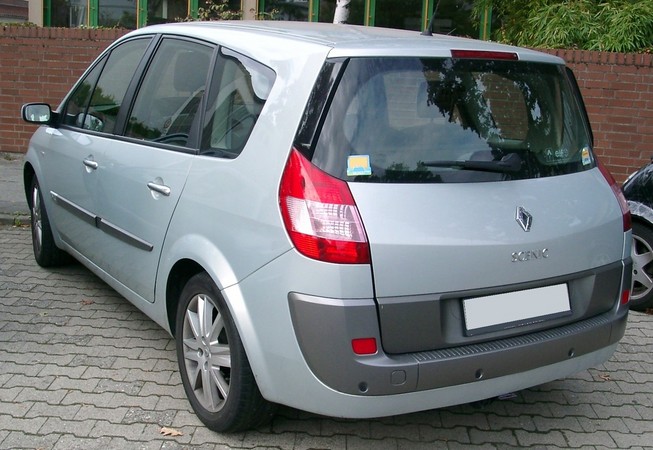 Renault Scenic II 1.9 dCi Automatic Renault Scenic II 1.9 dCi Automatic