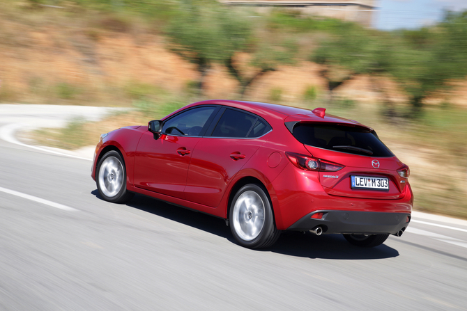 Mazda 3 Skyactiv-D Mazda 3 Skyactiv-D