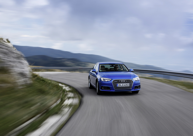 Audi A4 2.0 TDI S tronic Design Audi A4 2.0 TDI S tronic Design