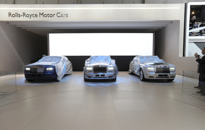 Rolls-Royce Brings Phantom Series II to Geneva Rolls-Royce Brings Phantom Series II to Geneva