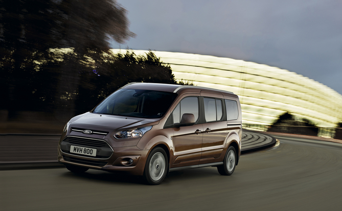 Ford Grand Tourneo Connect 5L 1.6 TDCi Titanium Ford Grand Tourneo Connect 5L 1.6 TDCi Titanium