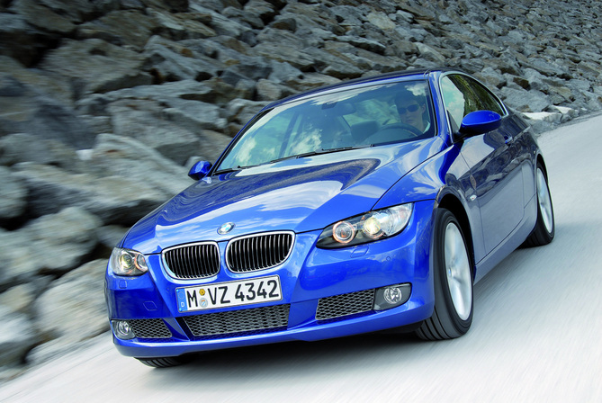 BMW 325d Coupé BMW 325d Coupé