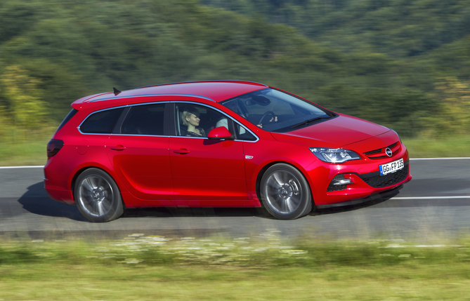 Opel Astra Sports Tourer BiTurbo CDTI Opel Astra Sports Tourer BiTurbo CDTI