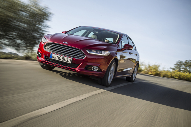 Ford Mondeo 1.5 TDCi ECO Business Plus Ford Mondeo 1.5 TDCi ECO Business Plus