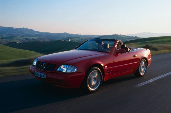 Mercedes-Benz SL 280 6V AT Mercedes-Benz SL 280 6V AT