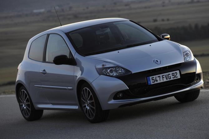 Renault Clio III 2.0 16v RS (09) Renault Clio III 2.0 16v RS (09)