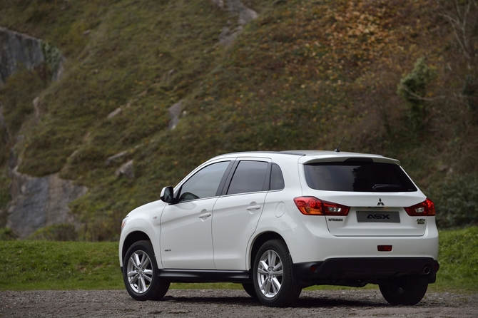 Mitsubishi ASX 1.8 DI-D Intense Mitsubishi ASX 1.8 DI-D Intense