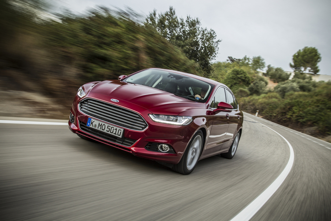 Ford Mondeo 2.0 TDCi AWD Titanium Ford Mondeo 2.0 TDCi AWD Titanium
