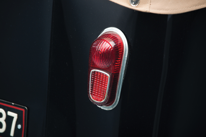 Mochet CM-125 Grand Luxe Mochet CM-125 Grand Luxe