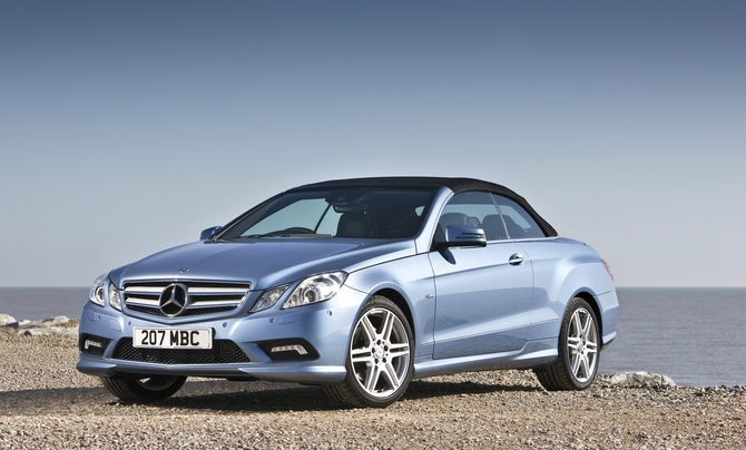 Mercedes-Benz E250 Cabriolet CDI BlueEFF. Sport Mercedes-Benz E250 Cabriolet CDI BlueEFF. Sport