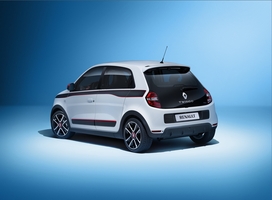 Novo Twingo tem motor traseiro, o que permite maximizar o espaço interior do veículo