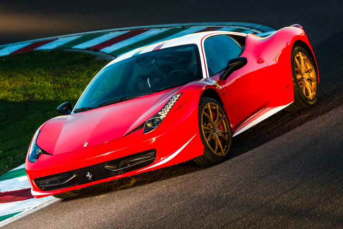 Ferrari has built a special 458 celebrating Niki Lauda Ferrari has built a special 458 celebrating Niki Lauda