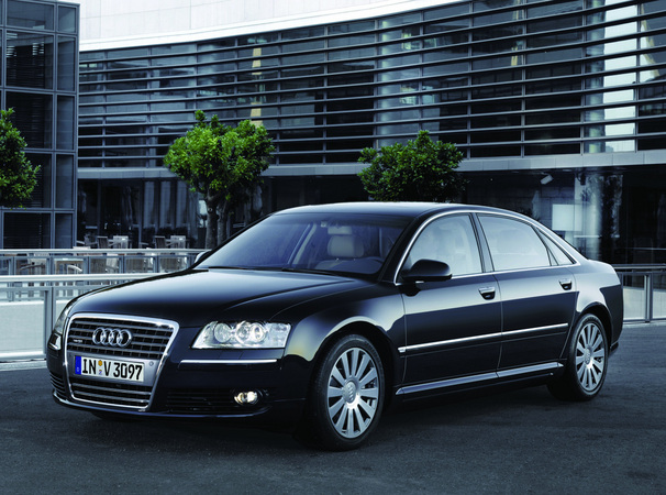 Audi A8 6.0 W12 quattro Audi A8 6.0 W12 quattro
