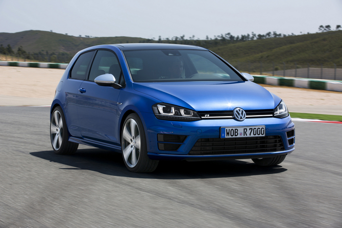 Volkswagen Golf R DSG Volkswagen Golf R DSG