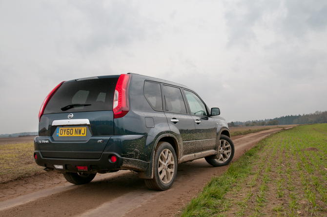 Nissan X-Trail 2.0 dCi 150hp XE ESP Nissan X-Trail 2.0 dCi 150hp XE ESP