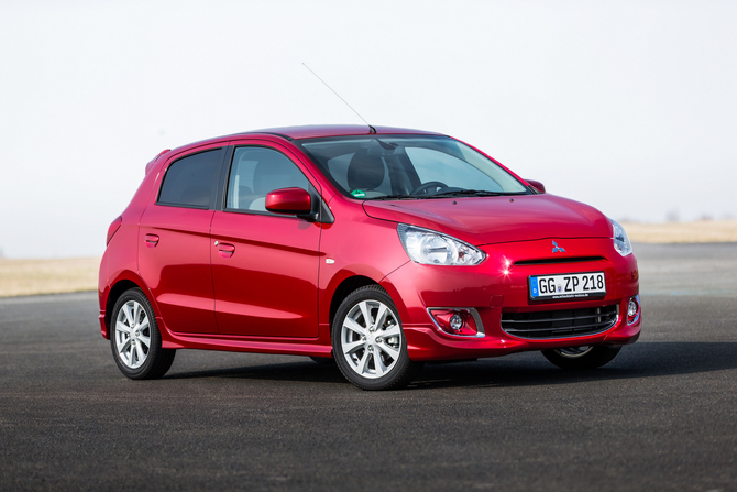 Mitsubishi Space Star 1.2 MIVEC Intense Mitsubishi Space Star 1.2 MIVEC Intense