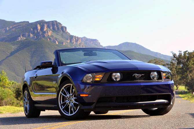 Ford Mustang GT Convertible Ford Mustang GT Convertible