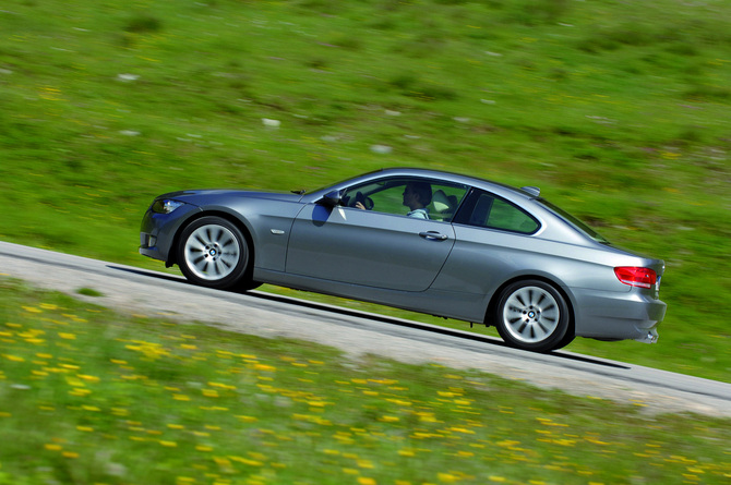 BMW 325i Coupé Automatic BMW 325i Coupé Automatic