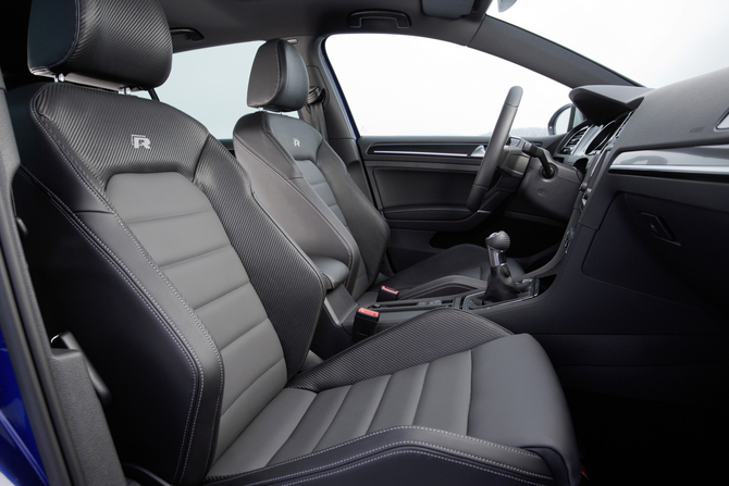 Volkswagen Golf R DSG Volkswagen Golf R DSG