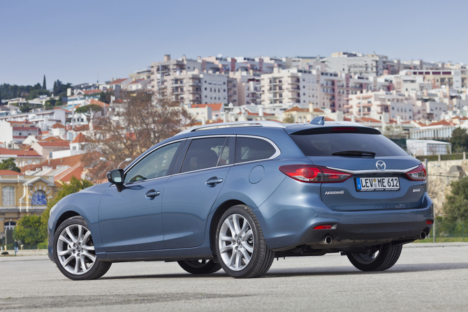 Mazda 6 SW 2.2 Skyactiv-D Mazda 6 SW 2.2 Skyactiv-D