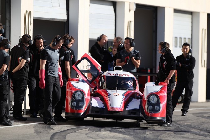 A Second Glance at the Toyota TS030 with Specs, More Pictures and In-Car Video A Second Glance at the Toyota TS030 with Specs, More Pictures and In-Car Video