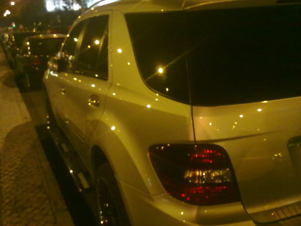 Mercedes-Benz ML 63 AMG Mercedes-Benz ML 63 AMG