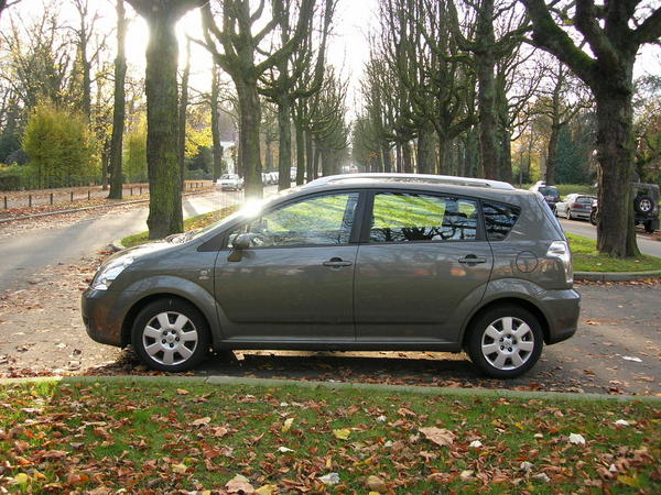 Toyota Corolla Verso 2.0 D-4D Toyota Corolla Verso 2.0 D-4D