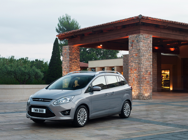 Ford Grand C-Max 1.6 TDCi Zetec Ford Grand C-Max 1.6 TDCi Zetec