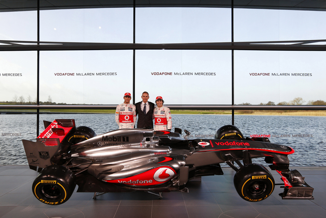 Para além da mudança de pilotos não existe grande mudança no exterior do MP4-28 Para além da mudança de pilotos não existe grande mudança no exterior do MP4-28