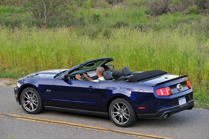 Ford Mustang GT Convertible Ford Mustang GT Convertible