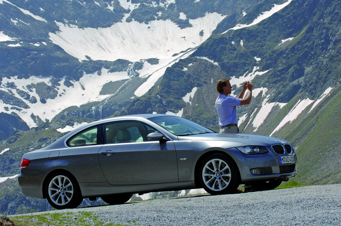 BMW 330d Coupé BMW 330d Coupé
