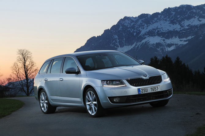 Skoda Octavia Break 4x4 1.6 TDI Ambition Skoda Octavia Break 4x4 1.6 TDI Ambition