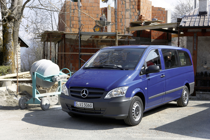 Mercedes-Benz Vito 2 {W639} Mercedes-Benz Vito 2 {W639}