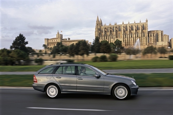 Mercedes-Benz C 320 4Matic Estate Mercedes-Benz C 320 4Matic Estate