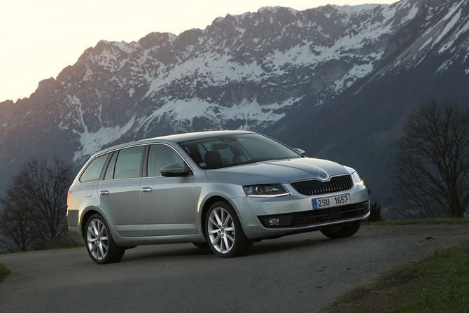 Skoda Octavia Break 4x4 1.6 TDI Elegance Skoda Octavia Break 4x4 1.6 TDI Elegance