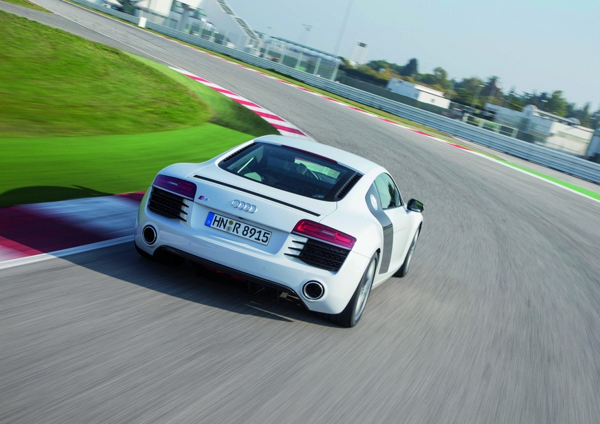 Audi R8 Coupé 4.2 V8 FSI S tronic (13)
