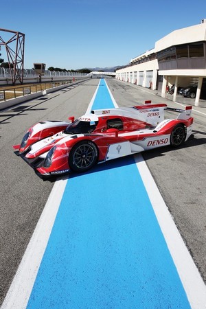 A Second Glance at the Toyota TS030 with Specs, More Pictures and In-Car Video A Second Glance at the Toyota TS030 with Specs, More Pictures and In-Car Video