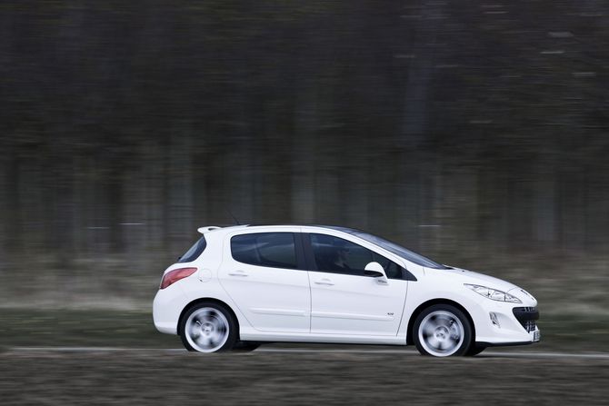 Peugeot 308 GTi Peugeot 308 GTi