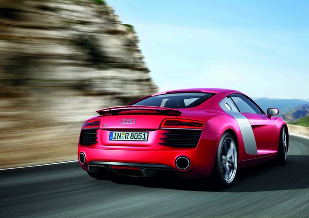 Audi R8 Coupé 5.2 V10 FSI S tronic Audi R8 Coupé 5.2 V10 FSI S tronic