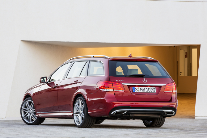 Mercedes-Benz E-Class Gen.5 Mercedes-Benz E-Class Gen.5