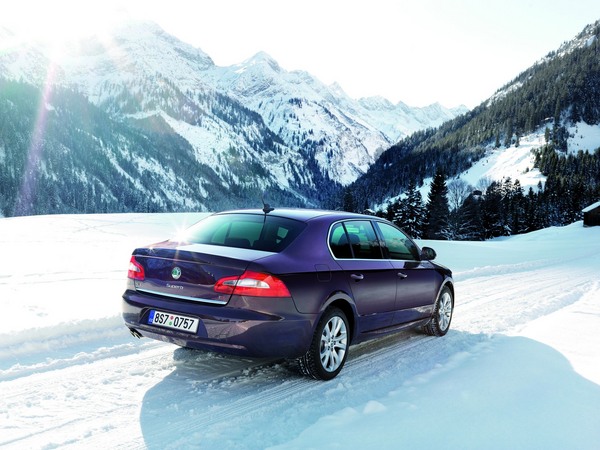 Skoda Superb 2.0 TSI 4x4 Ambition DSG Skoda Superb 2.0 TSI 4x4 Ambition DSG
