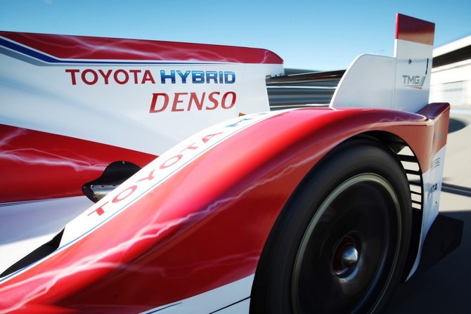 A Second Glance at the Toyota TS030 with Specs, More Pictures and In-Car Video A Second Glance at the Toyota TS030 with Specs, More Pictures and In-Car Video