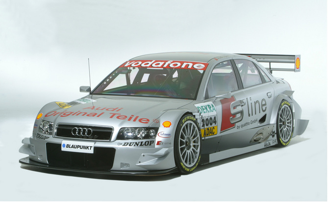 Audi A4 DTM 'R9' Audi A4 DTM 'R9'