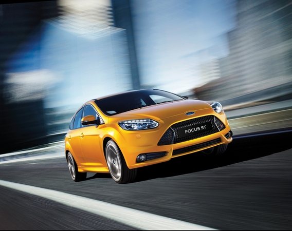 O Focus ST está equipado com o motor 2.0 EcoBoost O Focus ST está equipado com o motor 2.0 EcoBoost