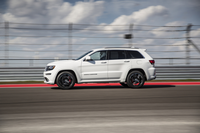 Jeep Grand Cherokee 6.4 Hemi V8 SRT Jeep Grand Cherokee 6.4 Hemi V8 SRT